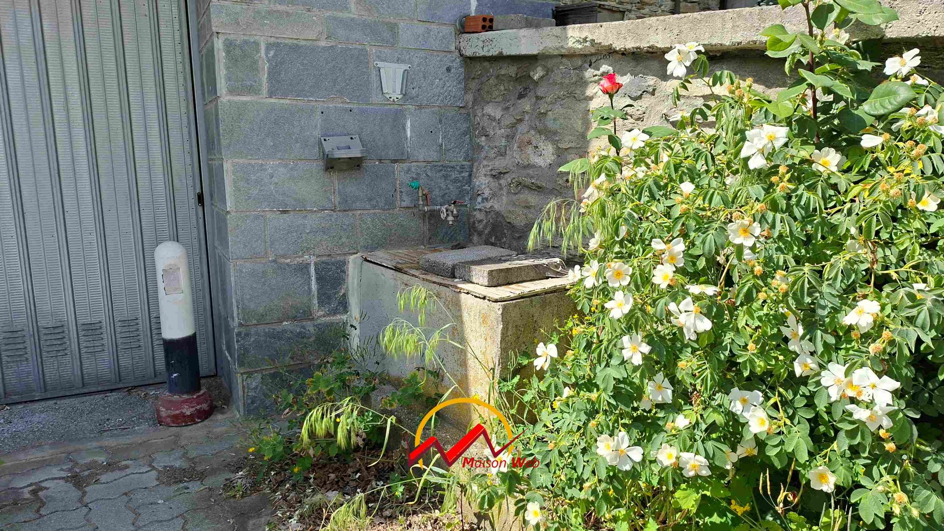 Immagine per Terratetto da ristrutturare + rustico e autorimessa