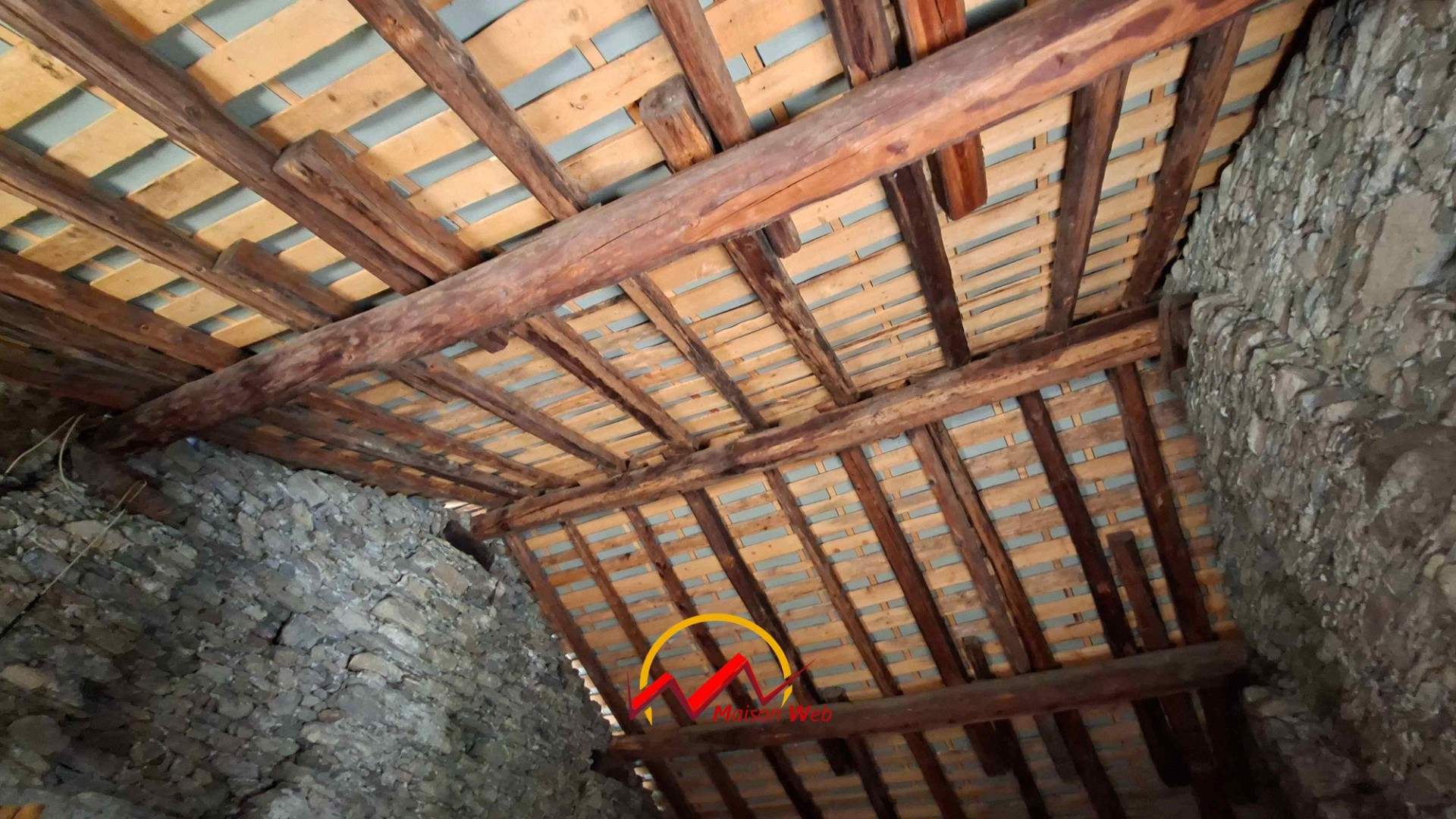 Immagine per Terratetto da ristrutturare + rustico e autorimessa
